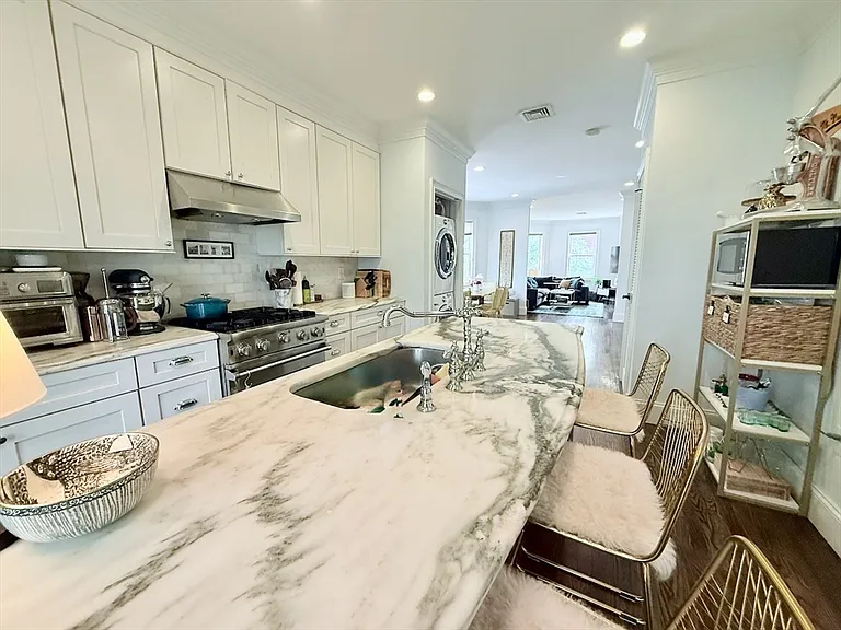 58 Seaverns Ave #1 — Photo 3