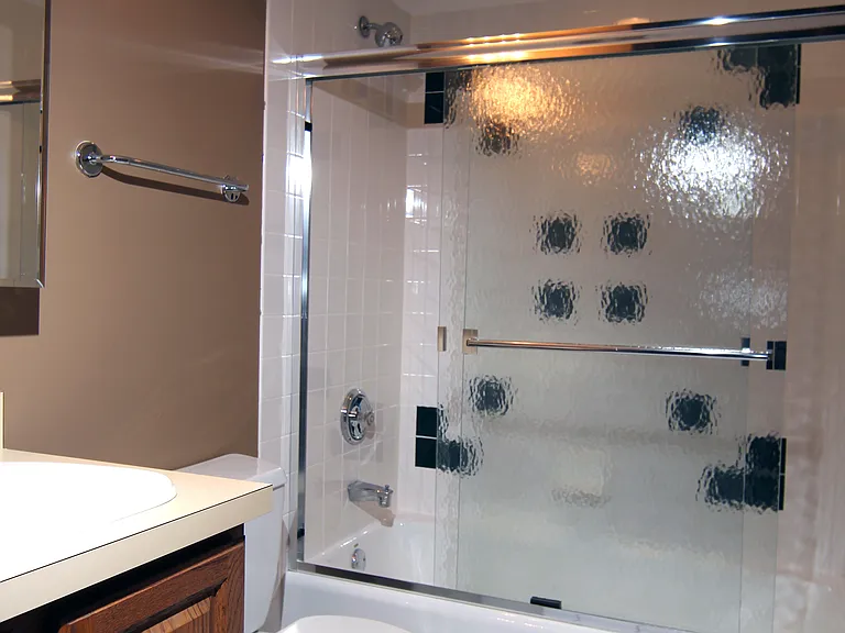 6415 Elm St #3B — Photo 8