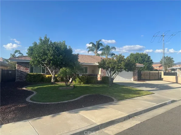 4380 Muleshoe Ct, Hemet, CA 92544