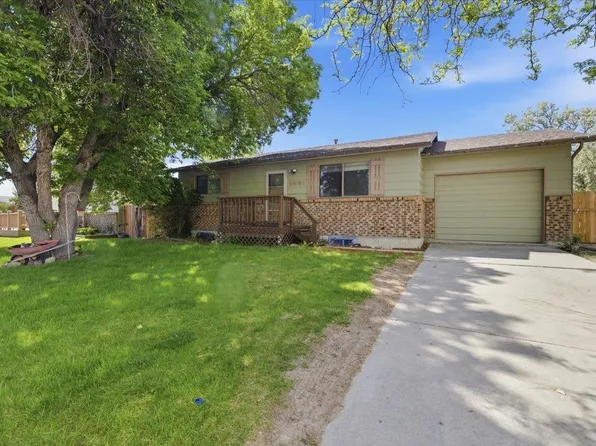 6361 Timberline Ct, Casper, WY 82604