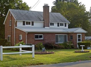 84 Washburns Ln, Stony Pt, NY 10980