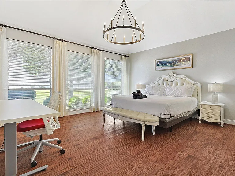 925 Sunset Hill Dr — Photo 13