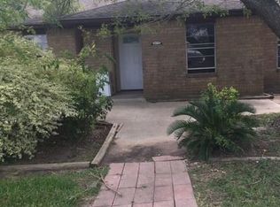 16538 Boss Gaston Rd, Sugar Land, TX 77498