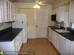 8691 NW 25th Ct, Sunrise, FL 33322