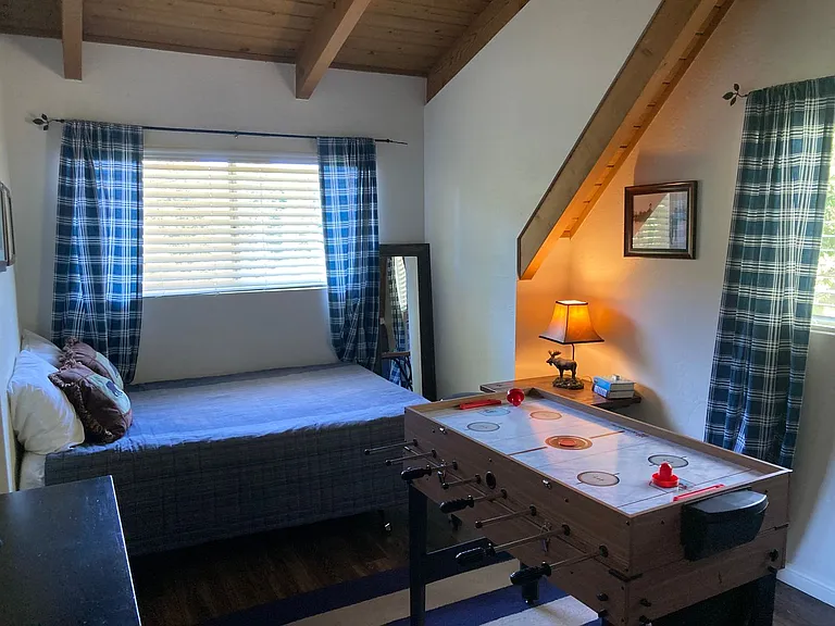 676 Grass Valley Rd — Photo 30