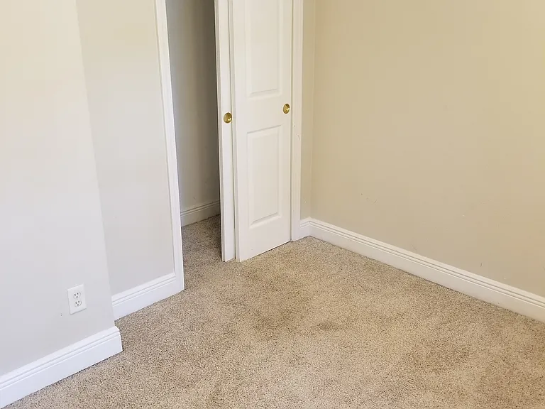7117 Dale St — Photo 5
