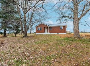 700 Bend Rd, Waco, KY 40385