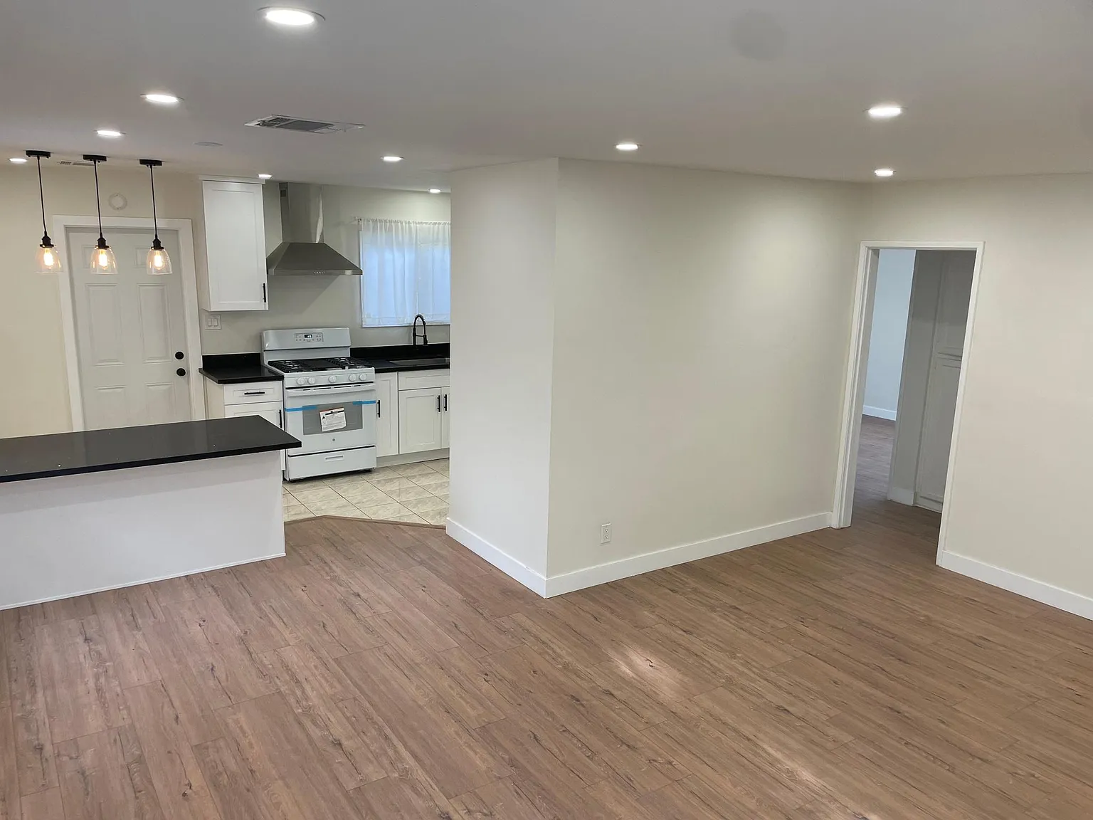 8534 Tilden Ave — Photo 2