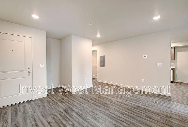 404 NE 117th Ave #101 — Photo 18