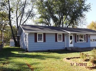 816 W Bruton St, Centralia, MO 65240