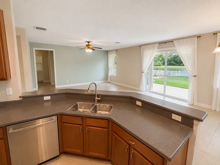 136 Pine Arbor Cir — Photo 11