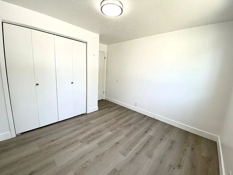3911 S Minuteman Way — Photo 29