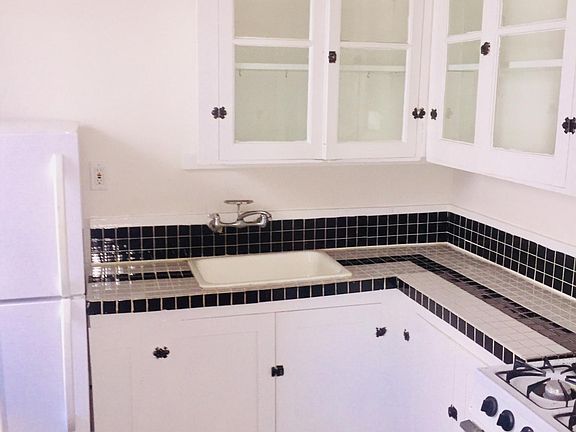 4th image of 436 4th Ave S APT 14