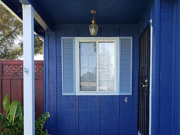5th image of 7854 Rosanna St