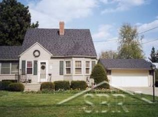 1210 Midland Rd, Saginaw, MI 48638
