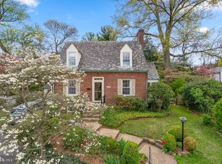 4907 Jamestown Ct, Bethesda, MD 20816