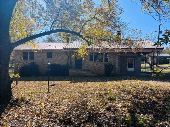 2061 Friendship Rd, Waldron, AR 72958