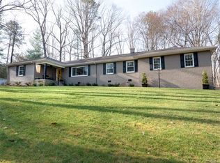 13063 Fairway Ln, Ashland, VA 23005
