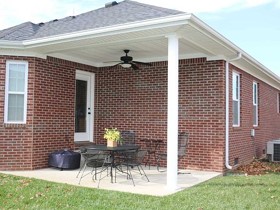 2nd image of 3494 Stone Briar St