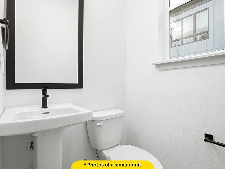 University Hills Townhomes — Photo 54