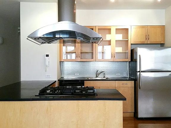 2nd image of 217 Front St APT 2C