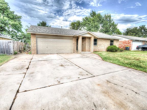 3rd image of 623 E 133rd Pl