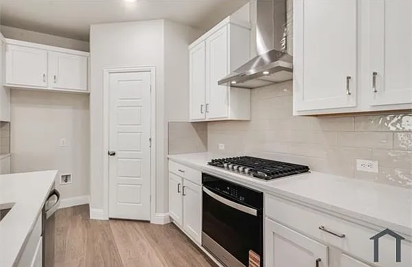 1822 Waterwalk Dr — Photo 9
