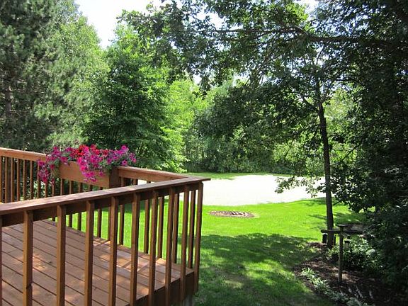 3rd image of 5419 180th Ln NW