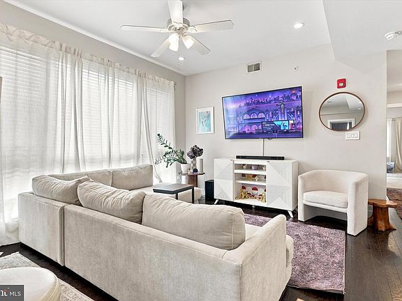 5th image of 1214 N Orkney St Unit 3