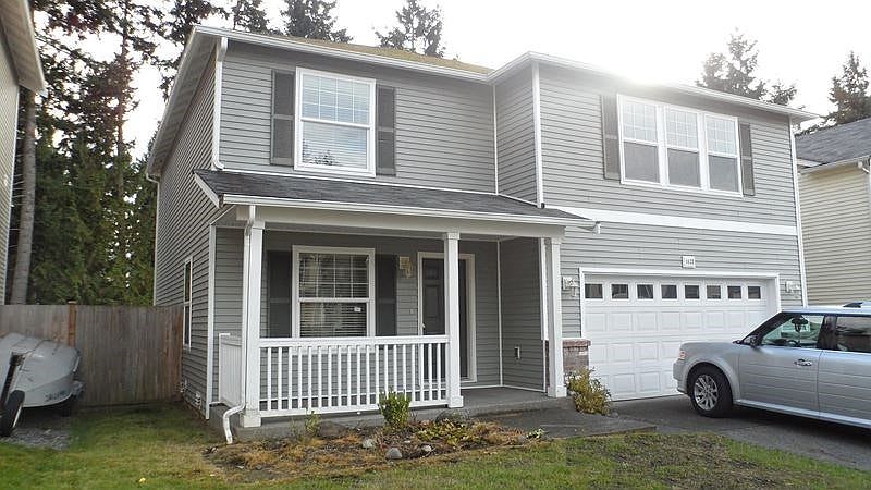 1st image of 1622 203rd Street Ct E