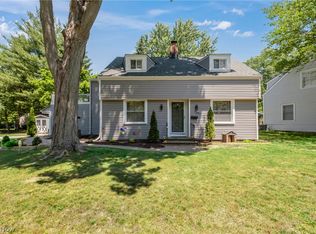 25100 Edgemont Rd, Richmond Heights, OH 44143