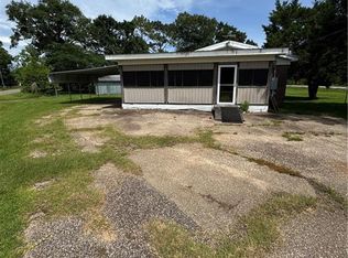 10190 Deakle Loop N, Grand Bay, AL 36541