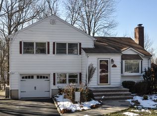 345 Livingston Ave, New Providence, NJ 07974