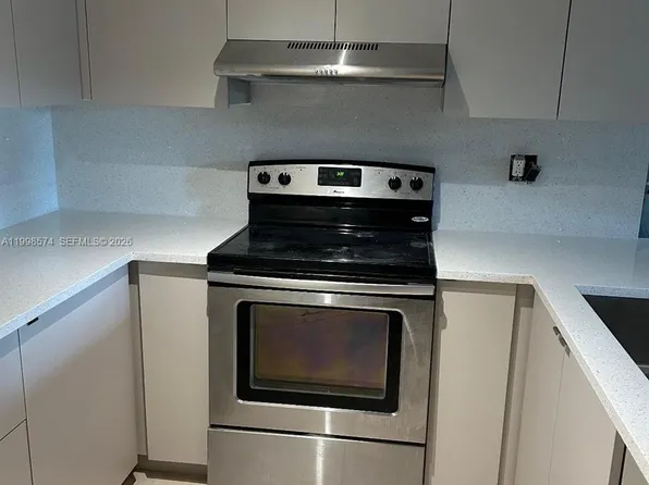 2550 SW 18th Ter APT 2304, Fort Lauderdale, FL 33315