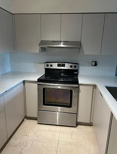 2550 SW 18th Ter #2304 Photo 1