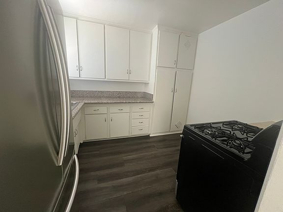3rd image of 4020 Marcasel Ave APT 12