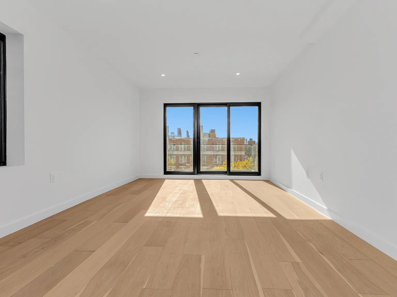 21-08 31st Avenue — Photo 4