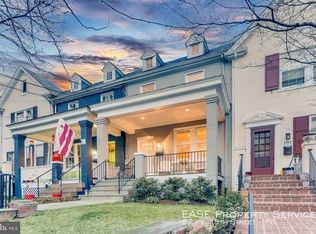 2211 38th St NW #B, Washington, DC 20007