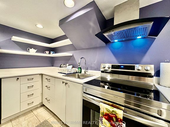 5th image of 1196 Avenue Rd #Basement
