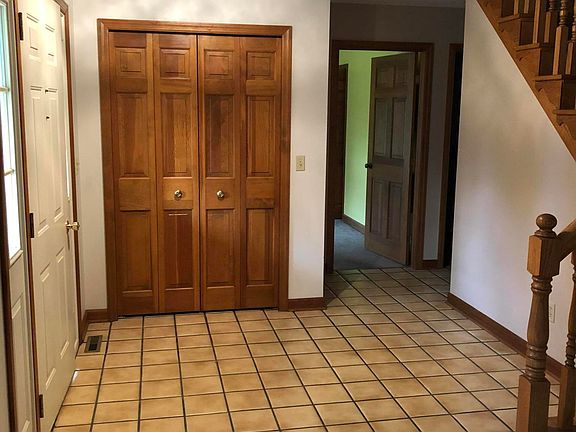 2nd image of 2816 Forest River Dr