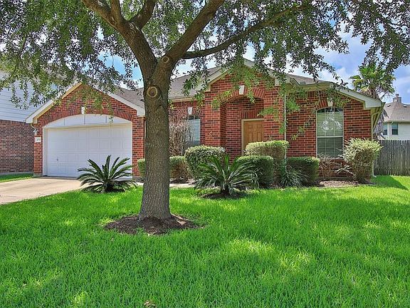 2nd image of 21715 Oakbridge Park Ln
