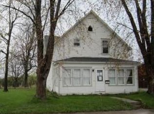 241 W Thielke Ave, Appleton, MN 56208