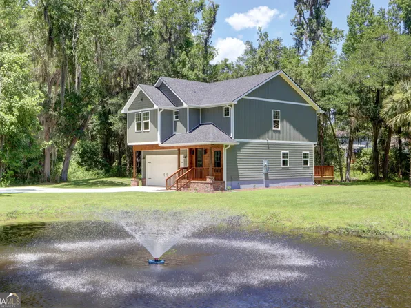 91 Sir Edward Teach Rd, Midway, GA 31320