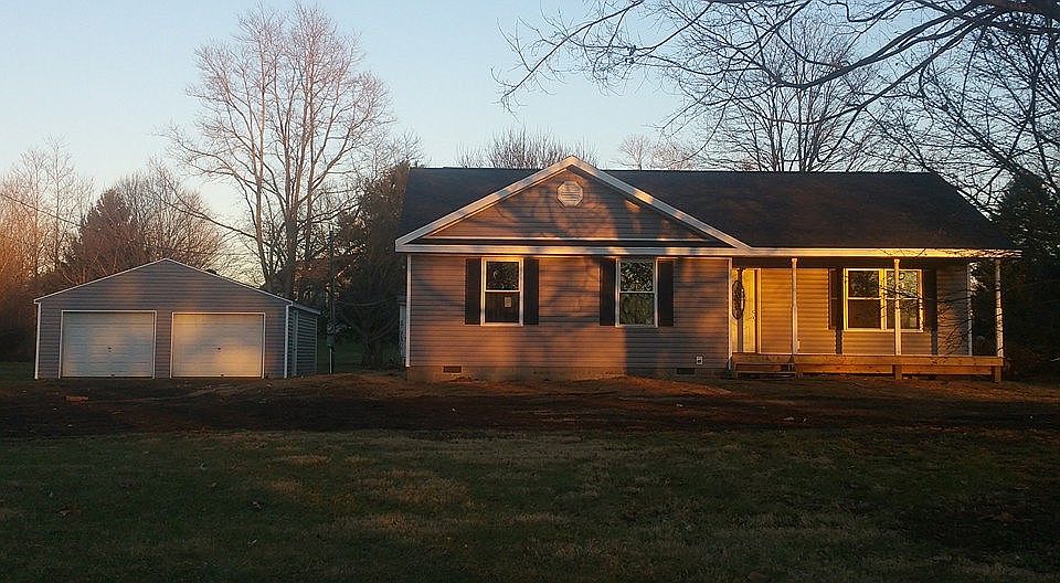 1st image of 107 1st St