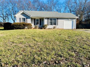 432 Carter Rd, Clarksville, TN 37042