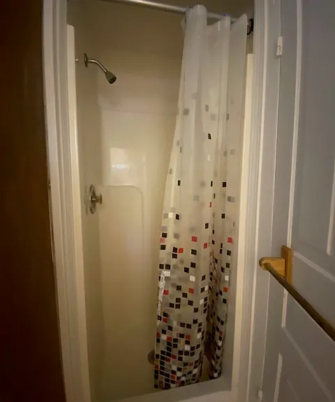 324 Catherine St #2 — Photo 9