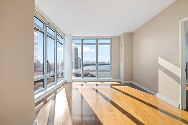 Rented by Corcoran | media 17