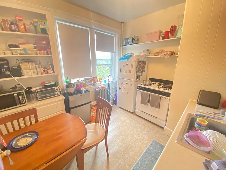 1670 Commonwealth Ave — Photo 5
