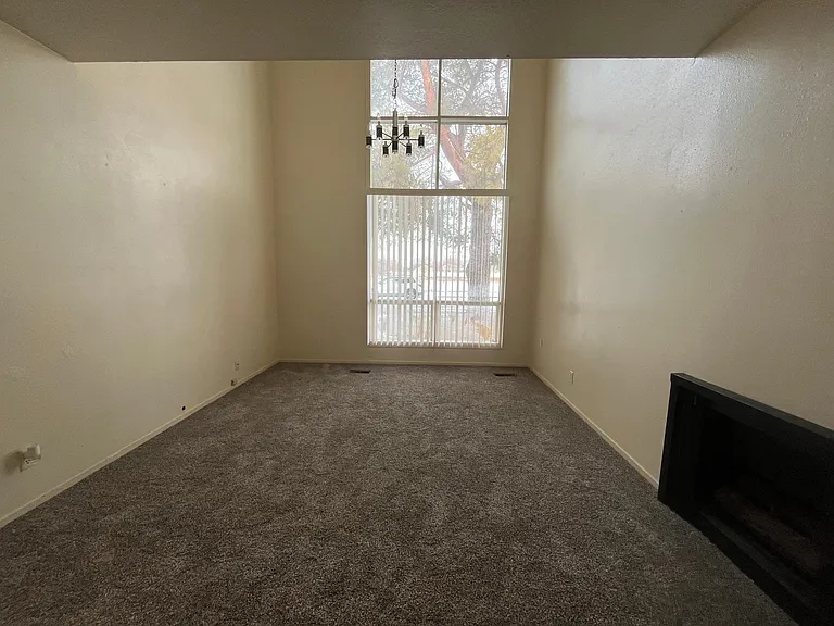 1816 Shoup Ave E — Photo 7