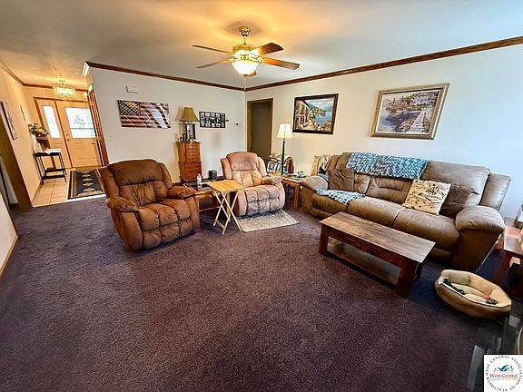 5th image of 203 Allison Ln